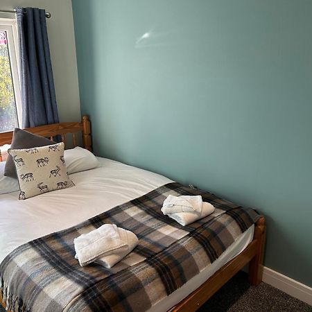 3 Bed Farnborough Air Accommodation Bagian luar foto